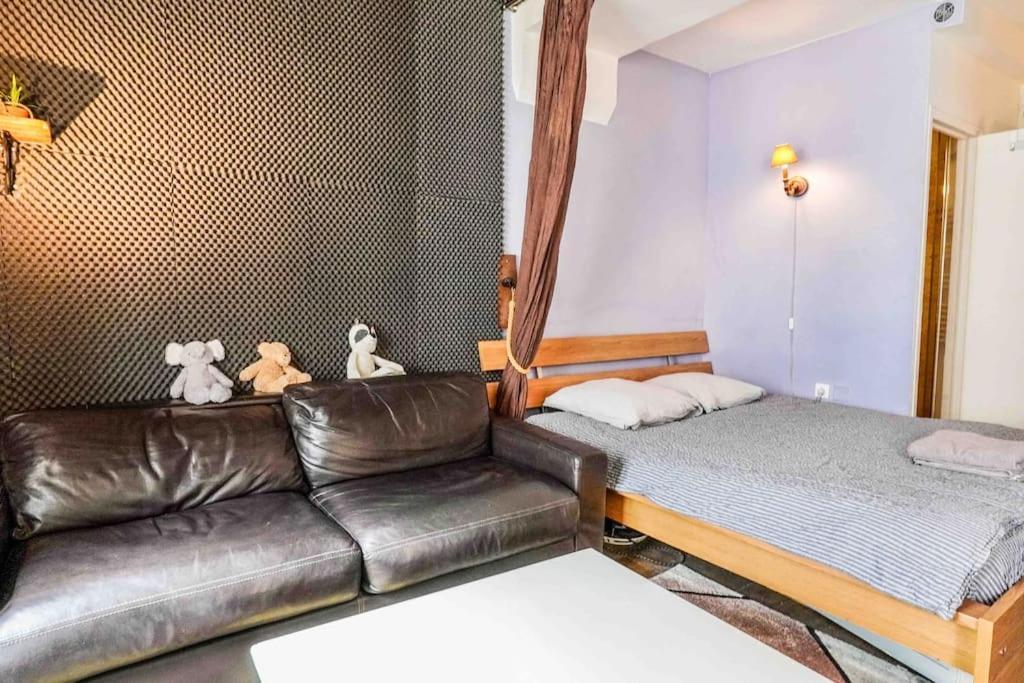 Studio With Home Cinema@Paris Chatelet Εξωτερικό φωτογραφία